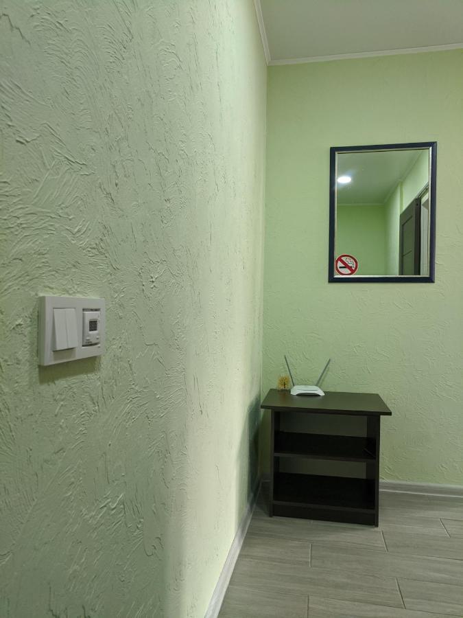 Apartment Near City Center On Peremohy Avenue 46 切尔尼戈夫 外观 照片